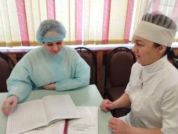 В целях мониторинга организации горячего питания школьников организовано  еженедельное дежурство со стороны родительской общественности в школьной столовой.( 25.02.2026)